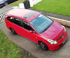 2004 Honda Stream - must see