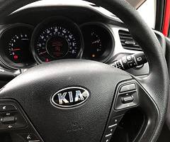 Kia Ceed - Image 5/8