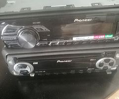 Pioneer Bluetooth car radio