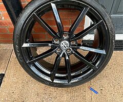 Vw Pretoria wheels 19 - Image 2/8