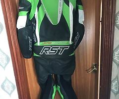 Rst Pro Series 1 piece suit