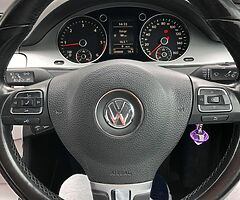 Volkswagen Passat 2010 1.9TDI Highline - Image 6/10