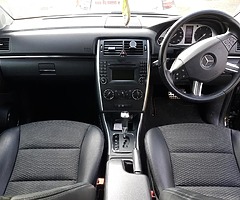 Mercedes automatic - Image 6/10