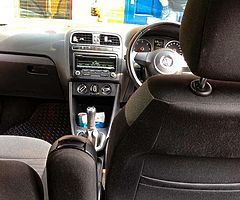 2011 Volkswagen Polo 1.6 TDI SE - Image 4/8