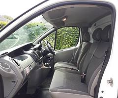 Vauxhall Vivaro 2014 LWB