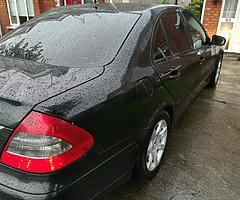 Mercedes Benz E 220 cdi executiv 2007 - Image 8/9