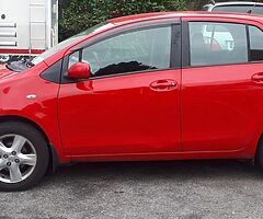 08 Toyota yaris for sale