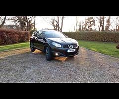 Nissan Qashqai - Image 1/8