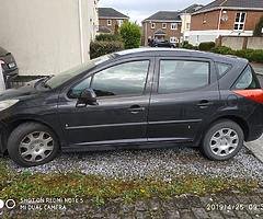 Peugeot 207 sw for sale. Has tax/nct