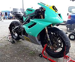 Triumph Daytona 675 track bike