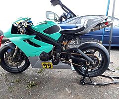 Triumph Daytona 675 track bike - Image 4/7