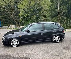 1992 vauxhall astra gsi 2.0 16v red top - Image 4/10