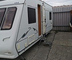 Omega Compass 484 4 Berth - Image 4/9