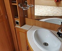 Omega Compass 484 4 Berth - Image 6/9