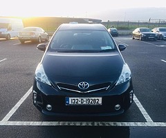 Toyota prius alpha 7seater automatic 1.8 patrol - Image 5/10