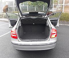 2008 SKODA OCTAVIA 1.4L HATCHBACK 5DOOR , FULL SERVICE HISTORY , IDEAL FAMILY CAR , DUBLIN 22 - Image 7/10