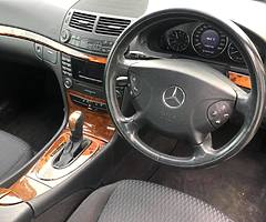 2005 Mercedes-Benz E-Class