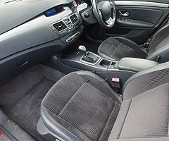 Renault Laguna - Image 8/10