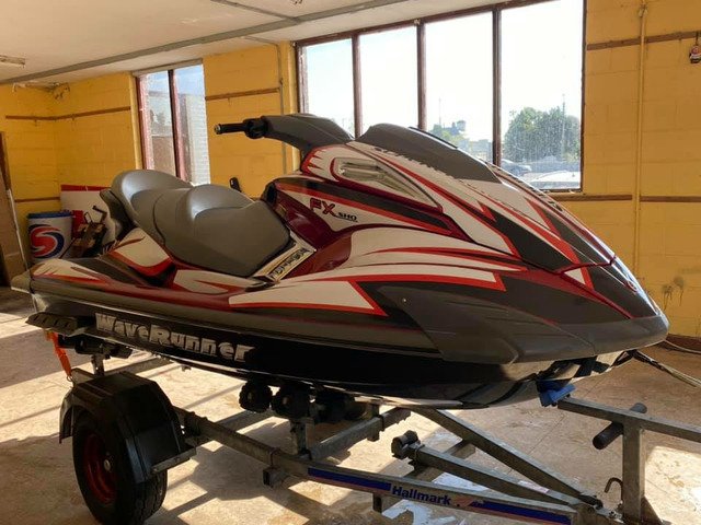 2010 Yamaha WaveRunner FX SHO Cruiser 1800 Supercharged Jet Ski ...