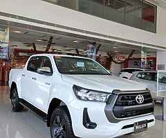 2021 Toyota HILUX ON HAND UNIT