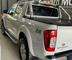 2017 Nissan Navara 2.3D Double Cab 4x4 SE 116000 kms done Mint condition 

BUY NOW BEFORE DECEMBER