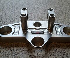 YAMAHA FZR TRACK BIKE PART'S - Image 3/7