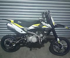 Pit bike z3 140cc