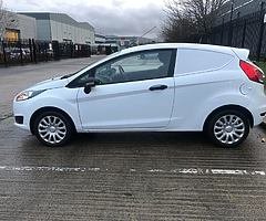 (142) Ford Fiesta Carvan - Image 8/10