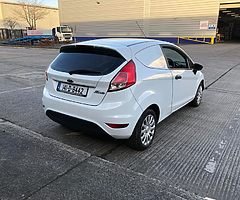 2014 Ford Fiesta Carvan - Image 4/10