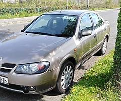 2005 almera