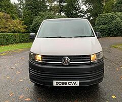 2016 Volkswagen Transporter - Image 9/9