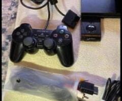 PlayStation 2 very clean good condition and CD games 5 ￼￼