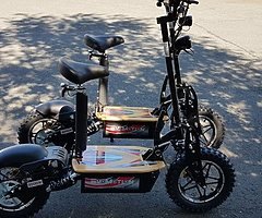 EVO 2000 Watt BIG wheel (60 KPH) Electric scooter @ muckandfun FINANCE ARRANGED - Image 6/10