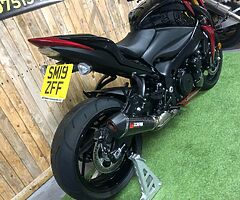 2019 Suzuki GSX-S - Image 4/10