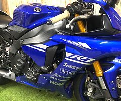 2017 Yamaha YZF-R - Image 10/10