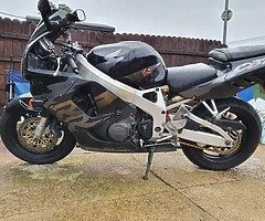 1998 Honda CBR - Image 5/9