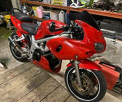 2000 Suzuki SV650 - Image 6/10