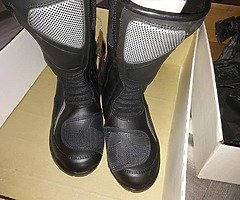 Motorcycle boots