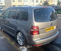 2008 Volkswagen Touran - Image 4/10