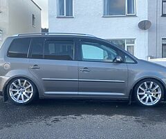 2008 Volkswagen Touran - Image 5/10