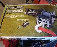 Electric winch For Sale - Image 6/6