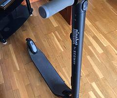 Ninebot segway ES1 elettric scooter