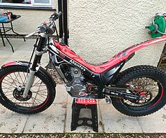 2014 Montesa 4Rt Racing