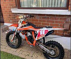 2018 KTM 1077884055935508