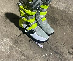 Motorcross boots uk 10.5