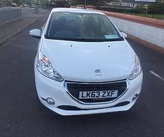 Calls only 0851416692 2014 peugeot 208 diesel - Image 2/7