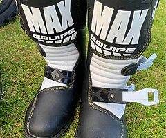 Motocross youth Helmet & Boots