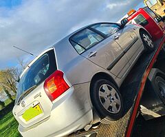 Toyota corolla 1.4 vvti 104 mile 2 months mot good going wee car