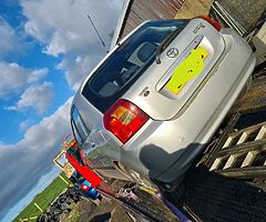 Toyota corolla 1.4 vvti 104 mile 2 months mot good going wee car