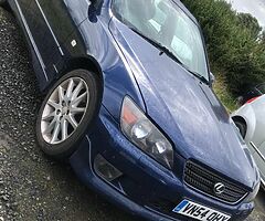 2004 Lexus IS 200 - Image 5/5